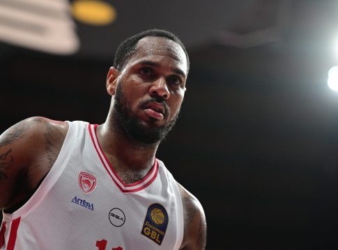 Βιλερμπάν – Ολυμπιακός: Σε ποιο κανάλι παίζει και τι ώρα