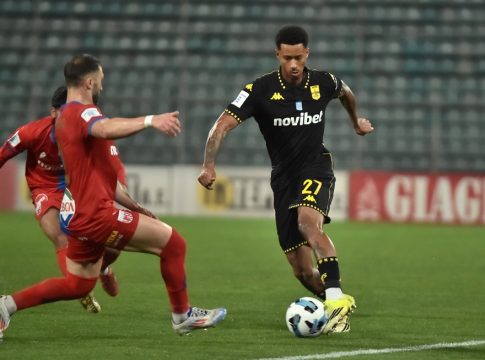 LIVE: Άρης – Βόλος