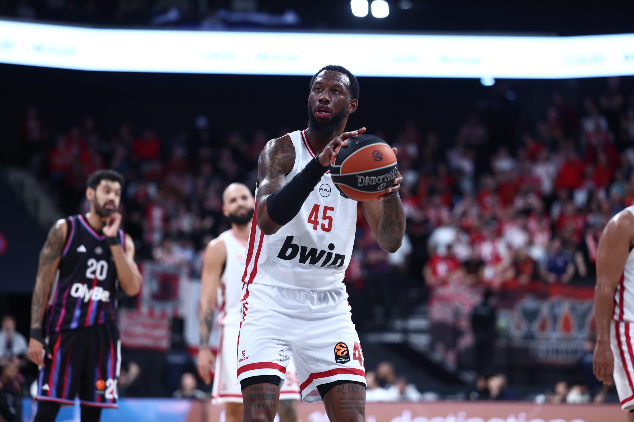 Εuroleague: Με Ντόντα Χολ το Top-10 της 35ης αγωνιστικής (vid)