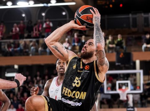 Απασφάλισε ο Μάικ Τζέιμς: «Γ@μ@ την αποκατάσταση των παικτών στη Euroleague – Μικρή ομάδα η Ζαλγκίρις»