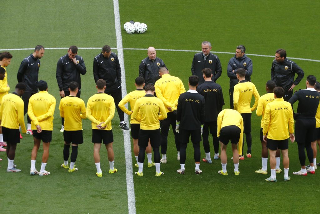 Το πρόγραμμα της ΑΕΚ για τη ρεβάνς με τη Βαγιεκάνο