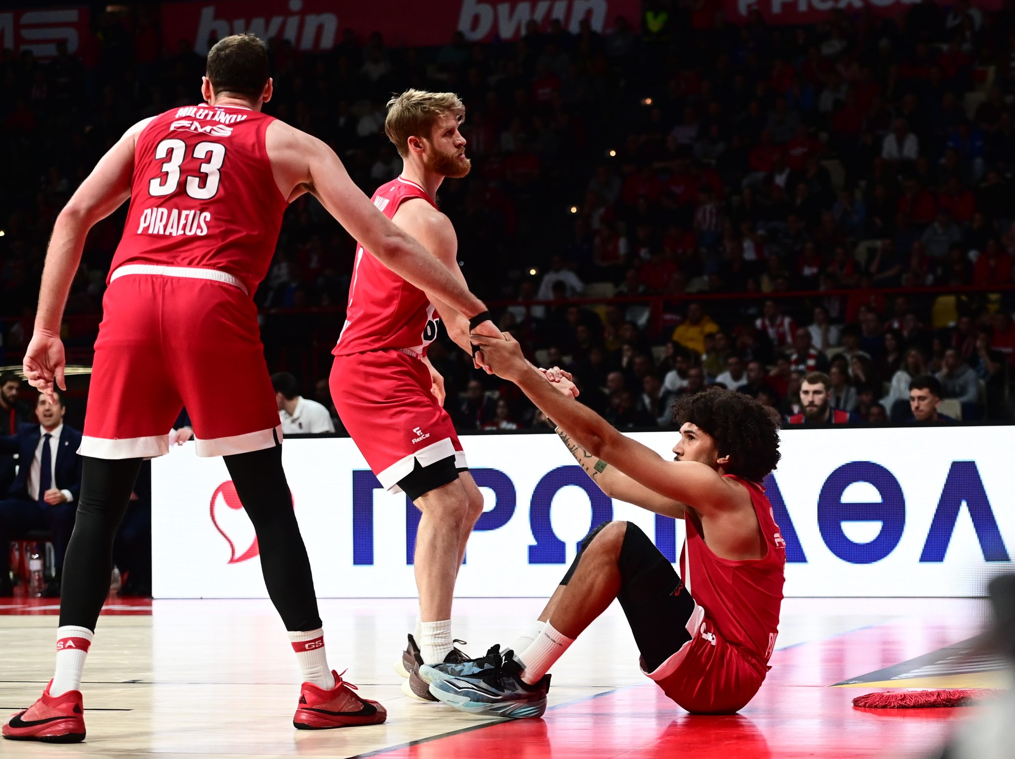 Στη Γαλλία για την πρωτιά στη Euroleague ο Ολυμπιακός