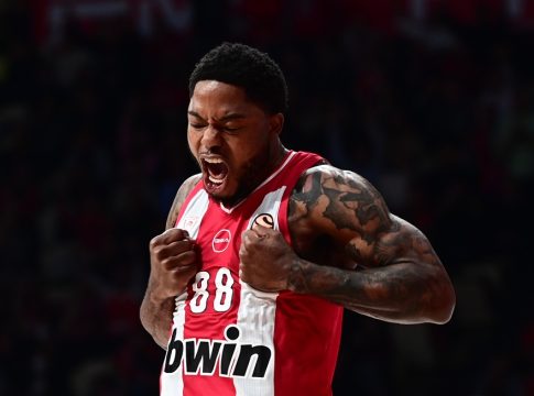 Καλά νέα για τον Ολυμπιακό: Επέστρεψε σε φουλ ρυθμούς ο Τζόουνς