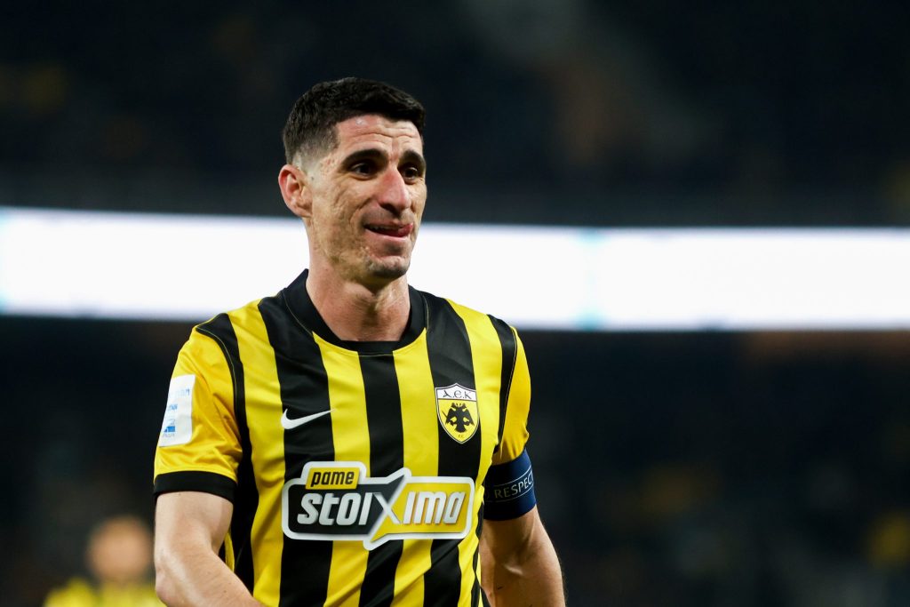 Μάνταλος: «Έχουμε δείξει πως αυτή η ομάδα θέλει να κερδίζει όπου κι αν παίζει – Τα άκρα του Ολυμπιακού είναι η δύναμή του»