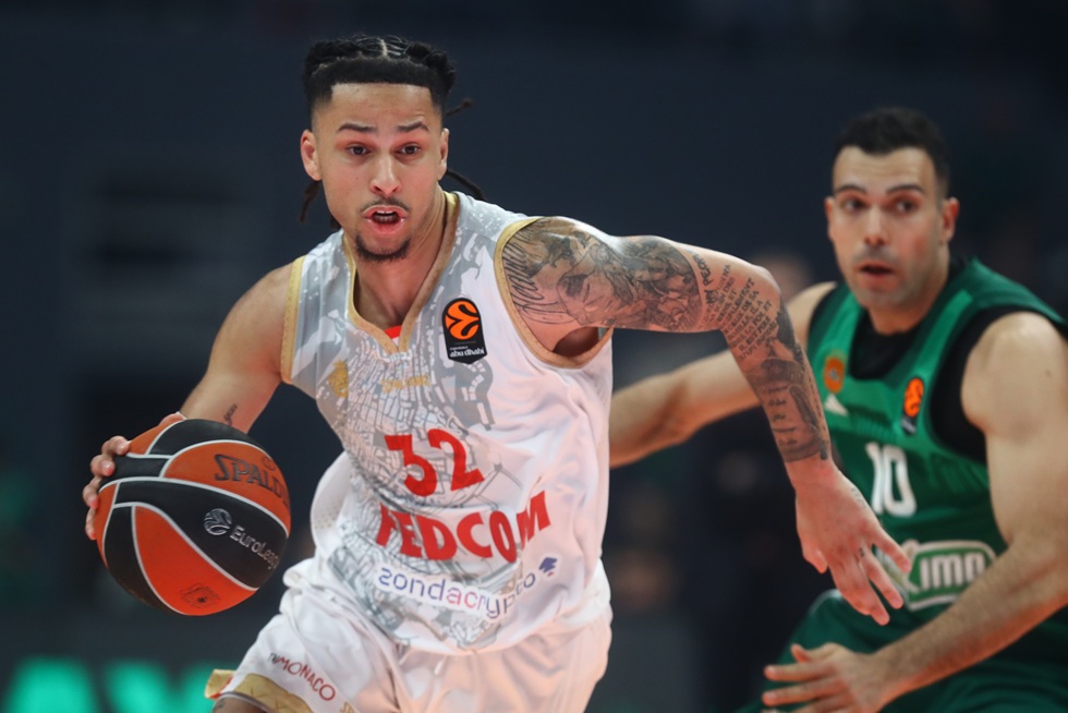 Στραζέλ: «Τίποτα δεν είναι αδύνατο, έχουμε αποκτήσει αυτοπεποίθηση»