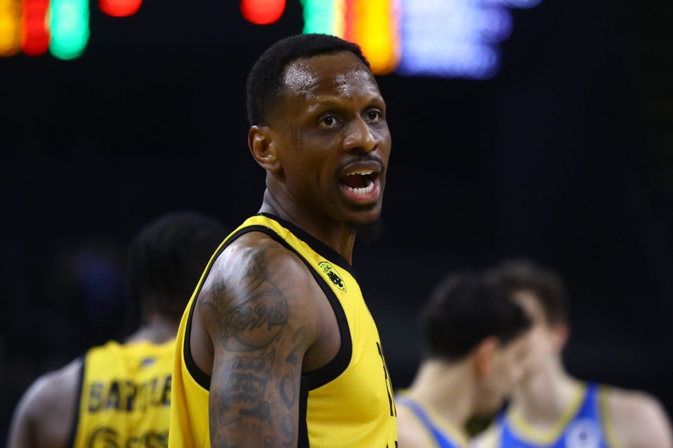 Χωρίς Νάναλι κόντρα στον Ολυμπιακό η ΑΕΚ