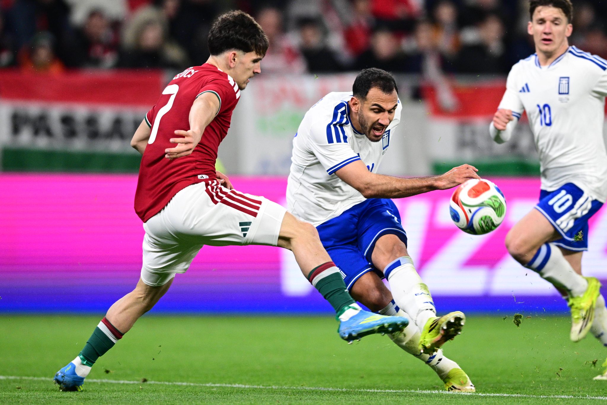 Εθνική: Μια βραδιά χωρίς λάθη, αλλά και χωρίς απαντήσεις