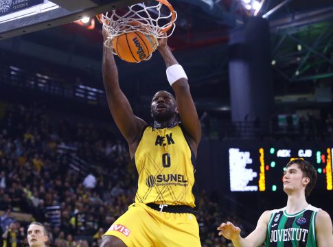 Με Γκρέι η 12άδα της ΑΕΚ κόντρα στην Μπανταλόνα