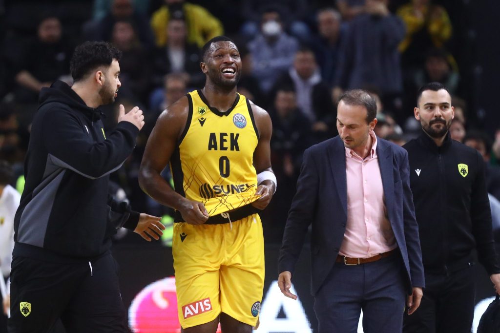 Πρόβλημα με Γκρέι στην ΑΕΚ: Δεν παίζει με Άρη, αμφίβολος και για Μπανταλόνα