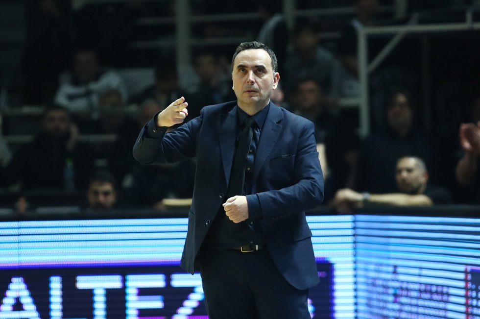 Μπούτσκος: «Να μείνουνε συγκεντρωμένοι μόνο στο ματς με την Καρδίτσα»