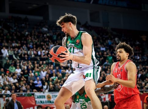 Ο Χουάντσο «έχτιζε» και ο Χέις-Ντέιβις τα… έσπασε στη Σόφια (vids)