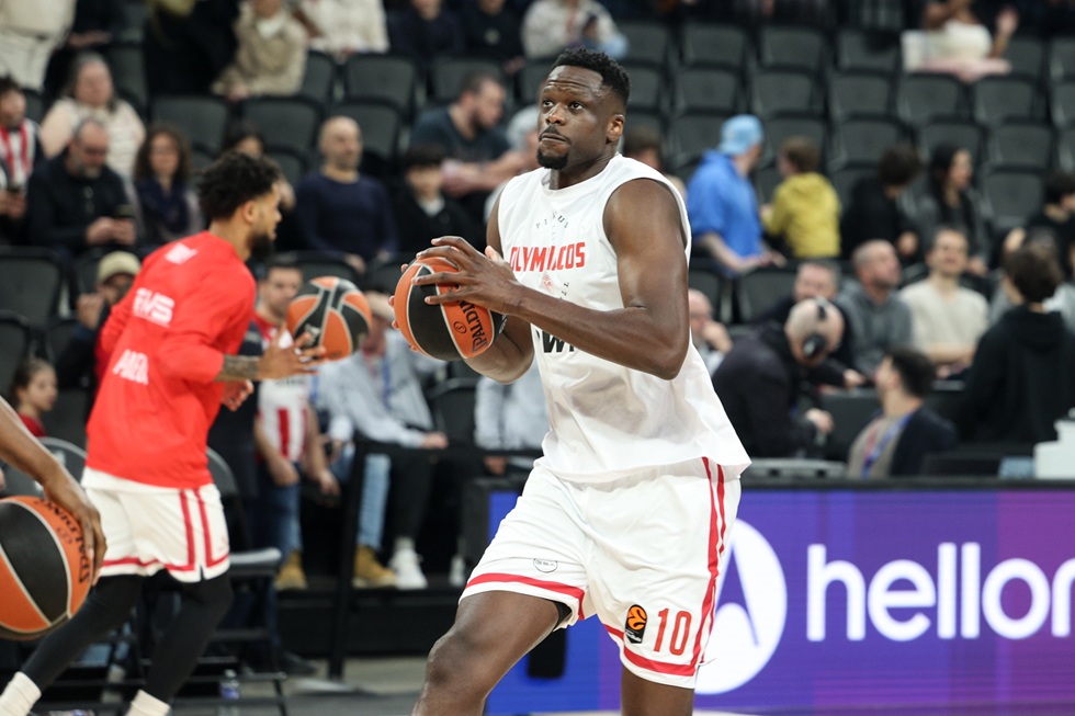 Φαλ: «Θα ξαναφτάσω στο επίπεδό μου – Δεν ξέρω αν θα παίξω πριν τα πλέι οφ, καταλαβαίνω τη θέση του κόουτς»