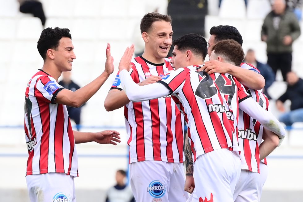 Κηφισιά – Πανσερραϊκός 1-2: Νίκη-δήλωση με πρωταγωνιστή τον Τσαούση