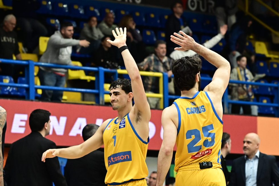Περιστέρι Betsson – Κολοσσός Ρόδου 87-83: Έβδομη σερί νίκη για την ομάδα του Ξανθόπουλου που ελπίζει για τετράδα