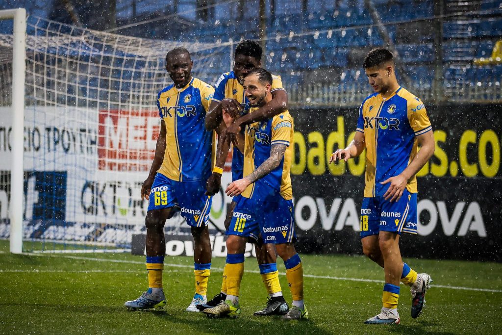 Κρίσιμα ματς στα play out της Super League: «Τελικός» στις Σέρρες, μεγάλη «μάχη» της ΑΕΛ με τον Παναιτωλικό