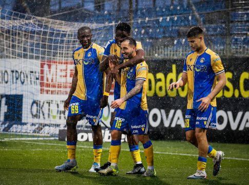 Κρίσιμα ματς στα play out της Super League: «Τελικός» στις Σέρρες, μεγάλη «μάχη» της ΑΕΛ με τον Παναιτωλικό