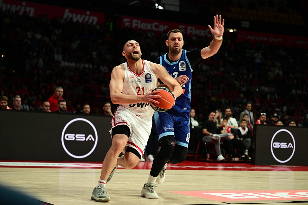 Νετζήπογλου: «Είναι όνειρό μου να είμαι εδώ επομένως τι καλύτερο από αυτό»