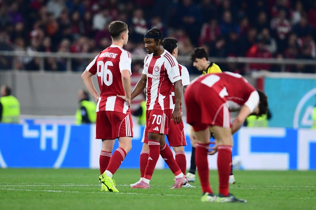 Ολυμπιακός: Αλήθεια τώρα, έτσι πας στον «πόλεμο»;