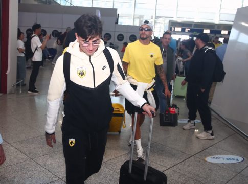 Έφτασε στη Μαδρίτη η ΑΕΚ – Το μήνυμα του πιλότου στην αποστολή