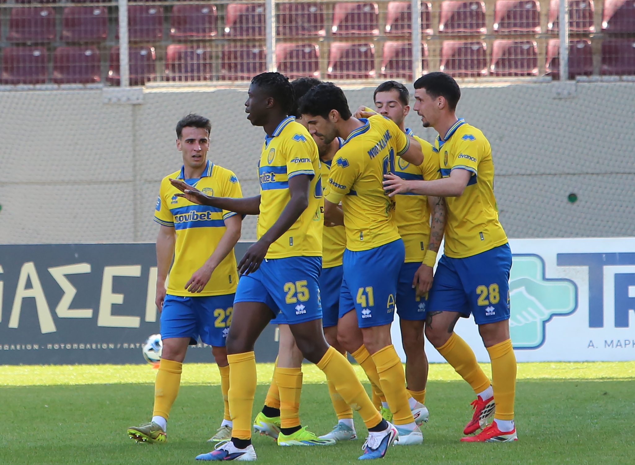 ΑΕΛ Novibet – Παναιτωλικός 1-2: Ήττα – μαχαιριά για τους «βυσσινί»