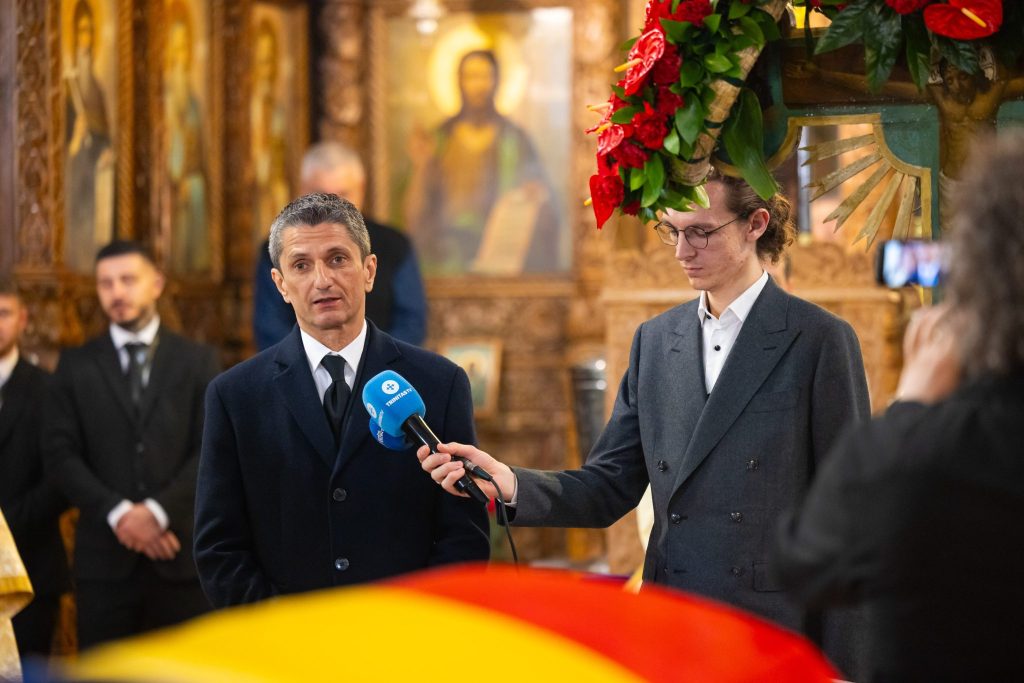 Λουτσέσκου: «Νιώθω ότι επικοινώνησα ελάχιστα με τον πατέρα μου τον τελευταίο καιρό»