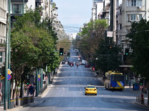 Άδεια η πόλη: Μία Αθήνα διαφορετική…