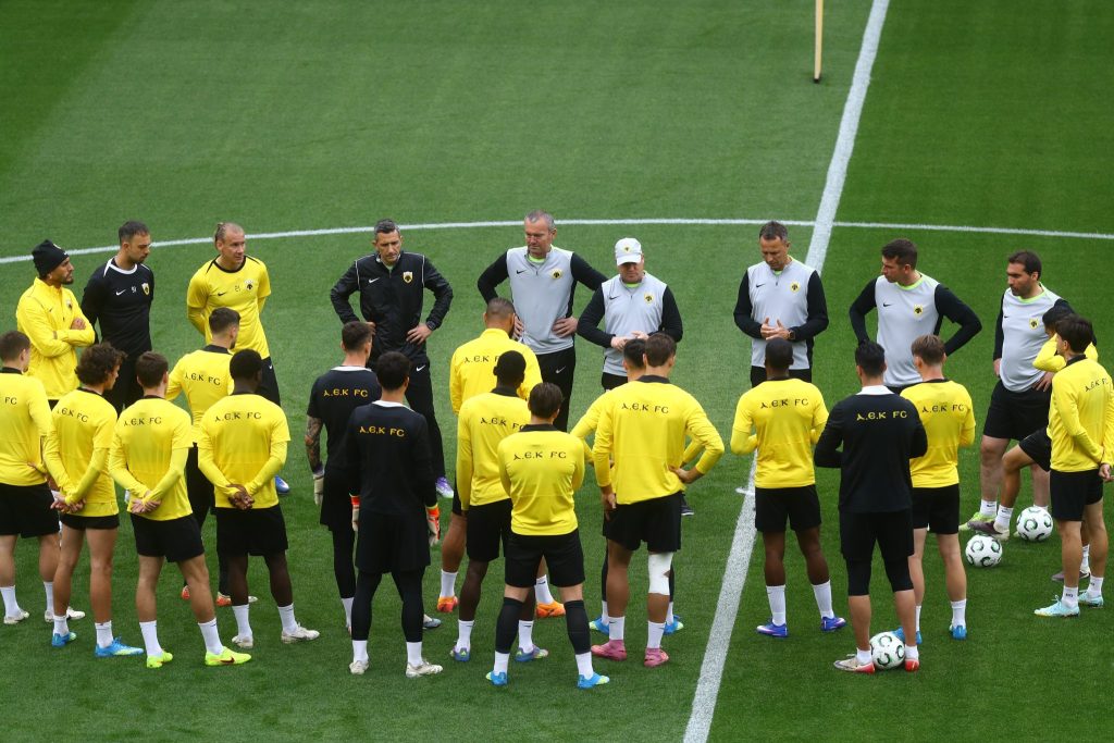 Η προπόνηση της ΑΕΚ στη Νέα Φιλαδέλφεια πριν τη ρεβάνς με τη Βαγιεκάνο (pics)