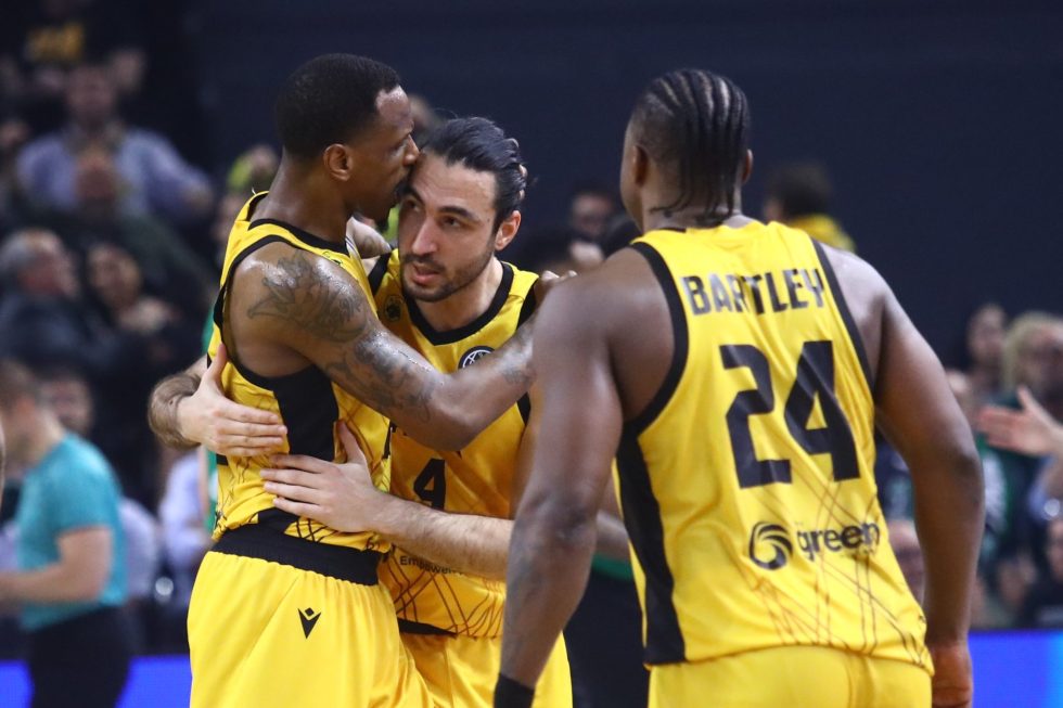 ΑΕΚ – Μπανταλόνα 72-67: «Βασίλισσα» στο Final 4, πέταξε εκτός την οικοδέσποινα