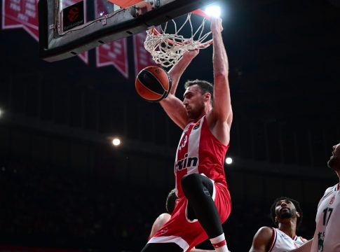 Απ’ αυτό το ζευγάρι θα προκύψει η αντίπαλος του Ολυμπιακού στα play offs – Το μονοπάτι μέχρι το Final Four