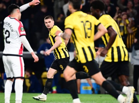 Χαμός στη Νέα Φιλαδέλφεια: 2-0 η ΑΕΚ με τον Μαρίν και όλα γίνονται! (vids)