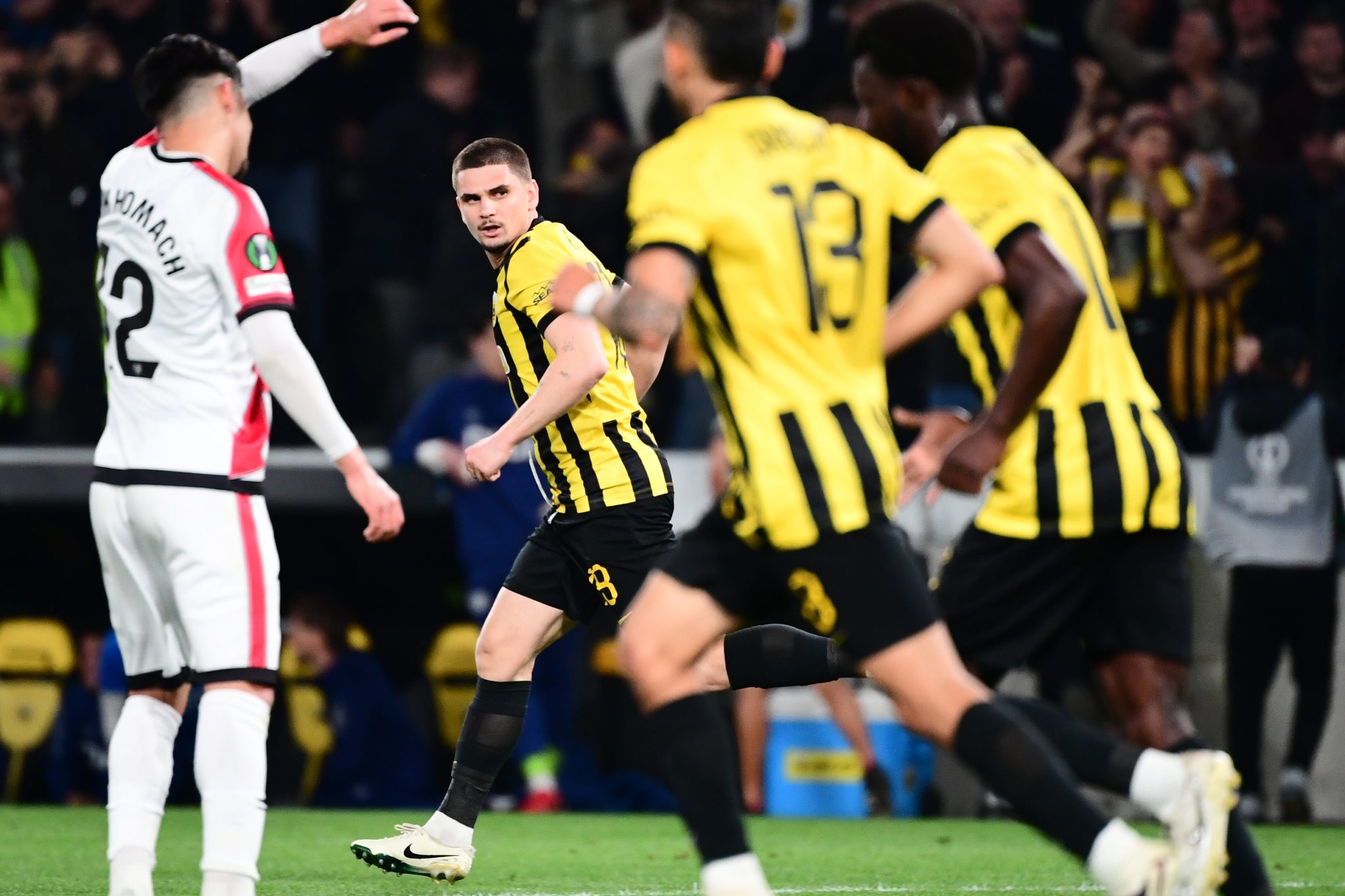 Χαμός στη Νέα Φιλαδέλφεια: 2-0 η ΑΕΚ με τον Μαρίν και όλα γίνονται! (vids)