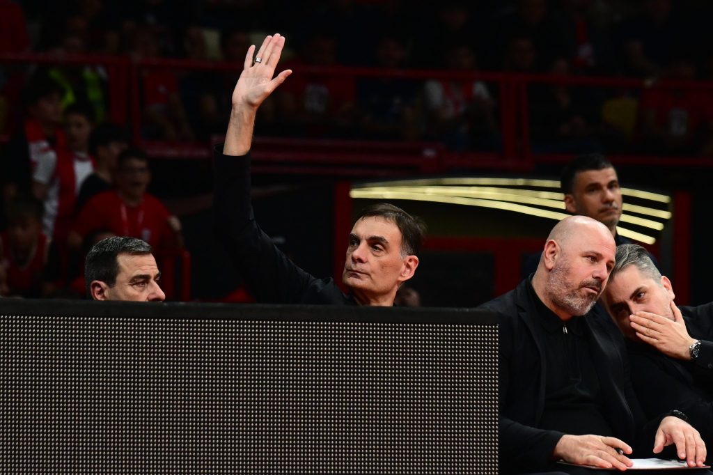 Live Streaming η συνέντευξη Τύπου του Γιώργου Μπαρτζώκα