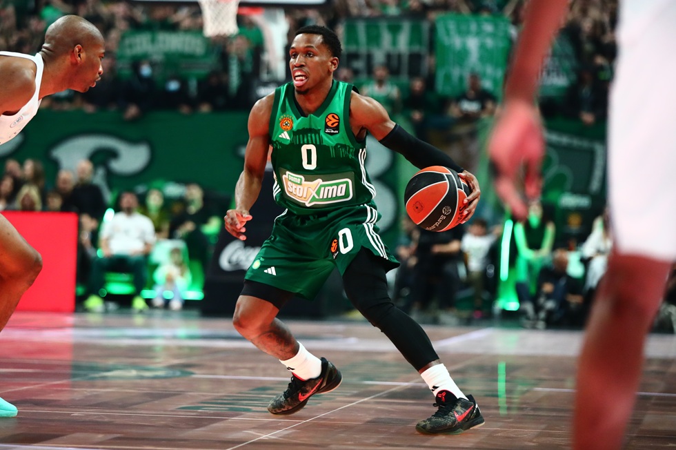 Σορτς: «Ήταν μία δύσκολη σεζόν που ψάχναμε ο ένας τον άλλον, σήμερα έκαναν όλα κλικ»