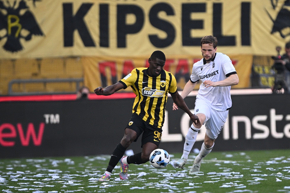 Σκόραρε ο Ζίνι, αλλά το γκολ ακυρώθηκε (vid)