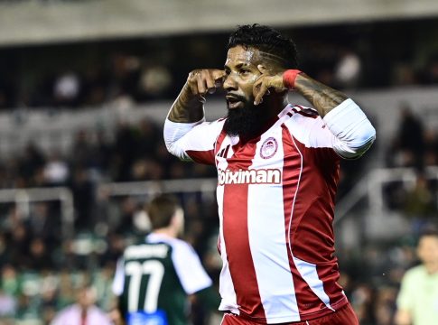 Ολυμπιακός: Ο Ροντινέι είπε «αντίο» στη Λεωφόρο (vid)