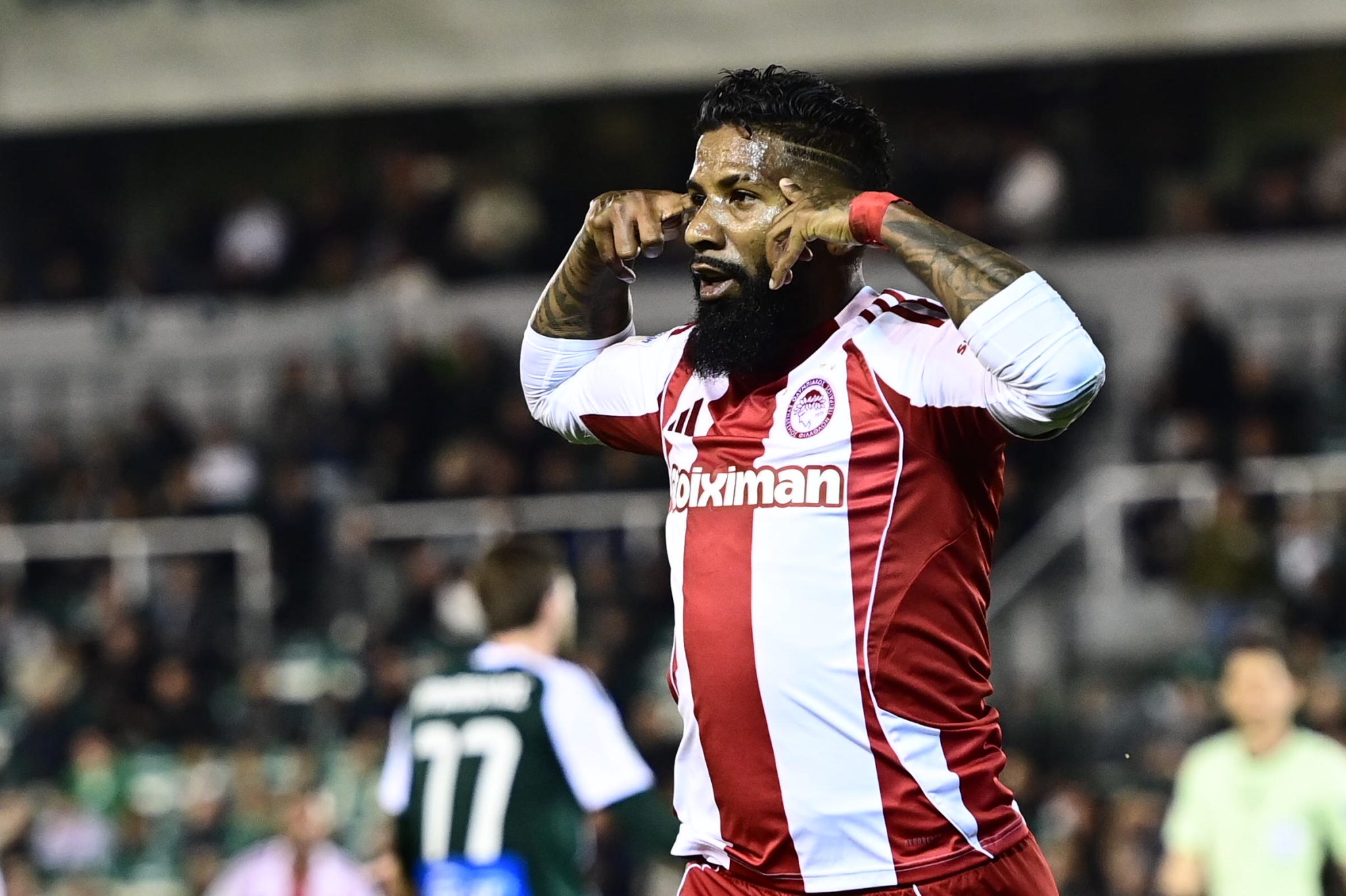 Ολυμπιακός: Ο Ροντινέι είπε «αντίο» στη Λεωφόρο (vid)