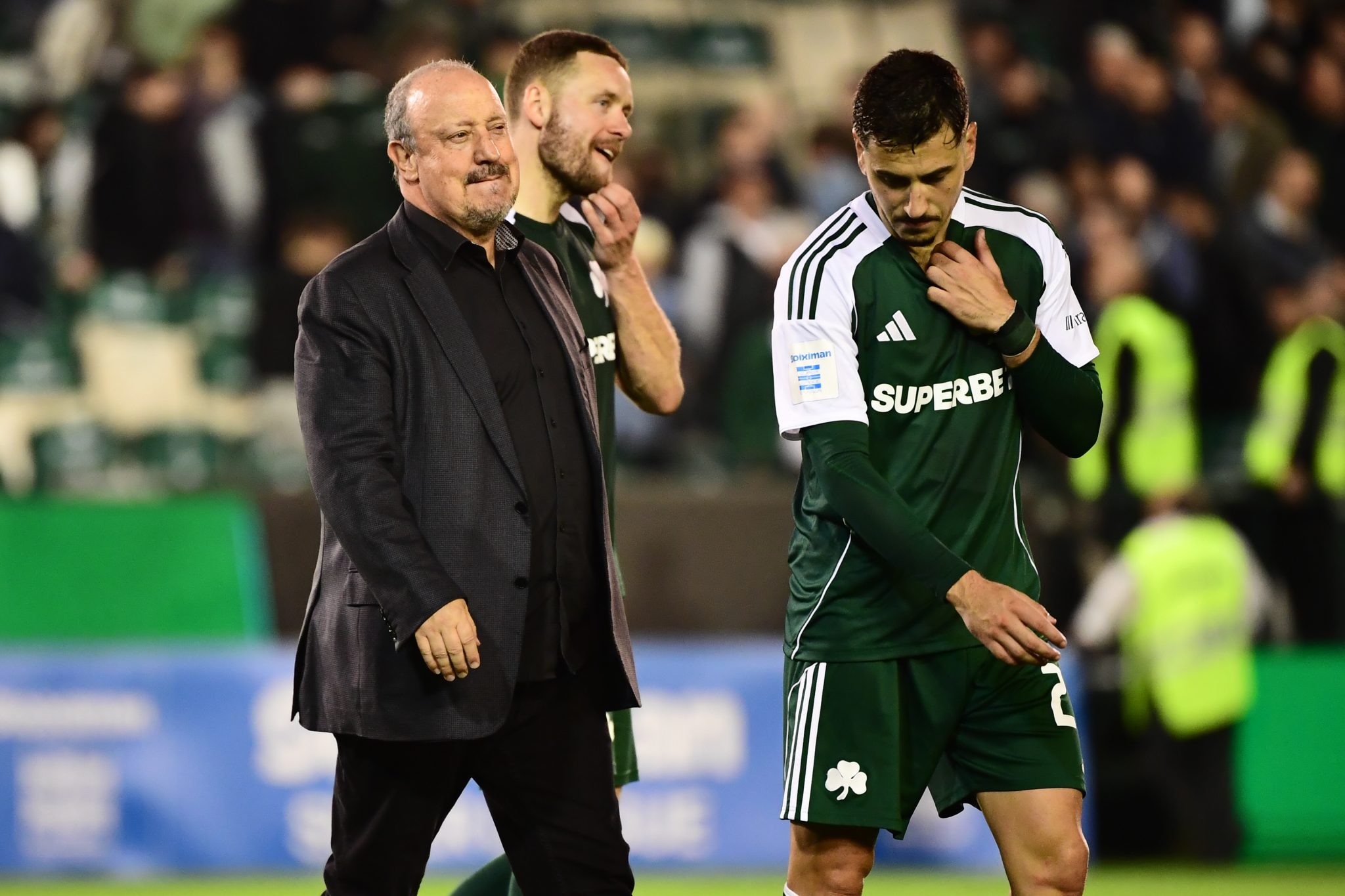 Μπενίτεθ: «Δώσαμε το πρώτο γκολ και αυτό άλλαξε το παιχνίδι, μέχρι τότε ήταν ισορροπημένο»