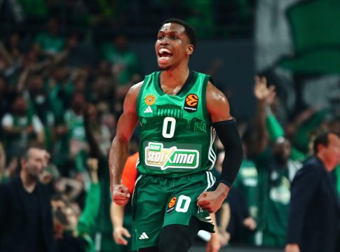 Game changer Σορτς: Έβαλε 11 πόντους σε οκτώ λεπτά στην πρώτη περίοδο (vid)