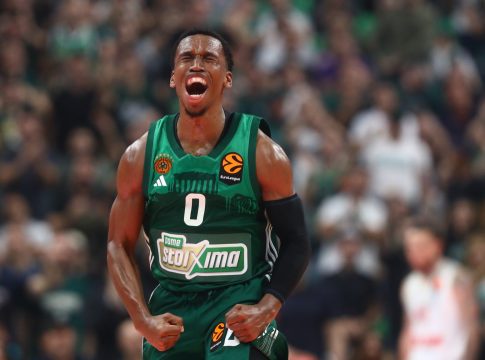 Ο άσος στο μανίκι του Αταμάν ήταν ο Τι Τζέι Σορτς (vid)