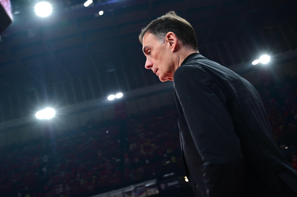 Η ομιλία του Μπαρτζώκα στα αποδυτήρια μετά το 1-0 (vid)