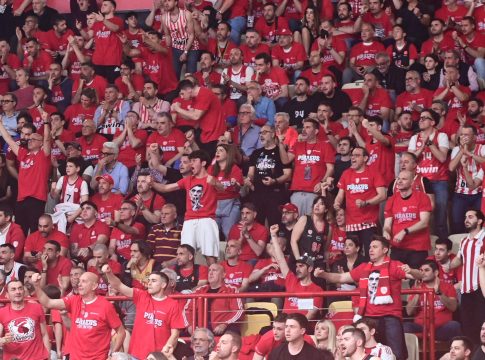 Το μήνυμα του Ολυμπιακού στον κόσμο του: «Όλοι στα κόκκινα» (pic)