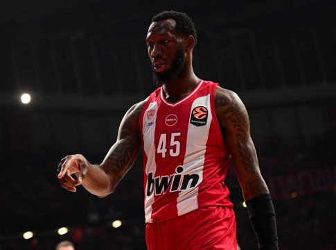 Φοβερός Χολ: Τρεις τάπες σε 5 λεπτά! (vid)