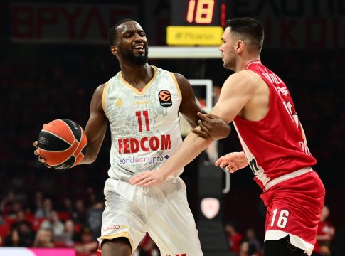 Το εντυπωσιακό σερί της Μονακό στα Game 2 των playoffs της Euroleague (vids)