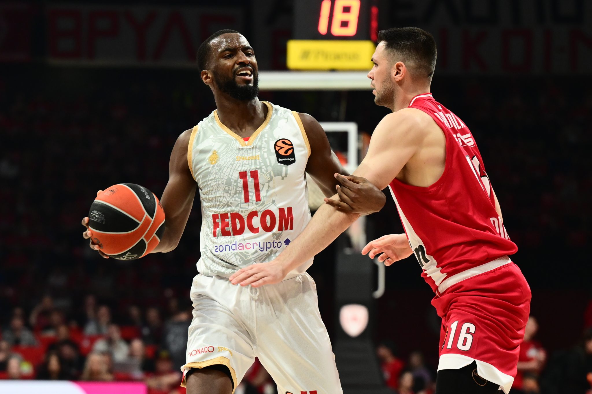 Το εντυπωσιακό σερί της Μονακό στα Game 2 των playoffs της Euroleague (vids)