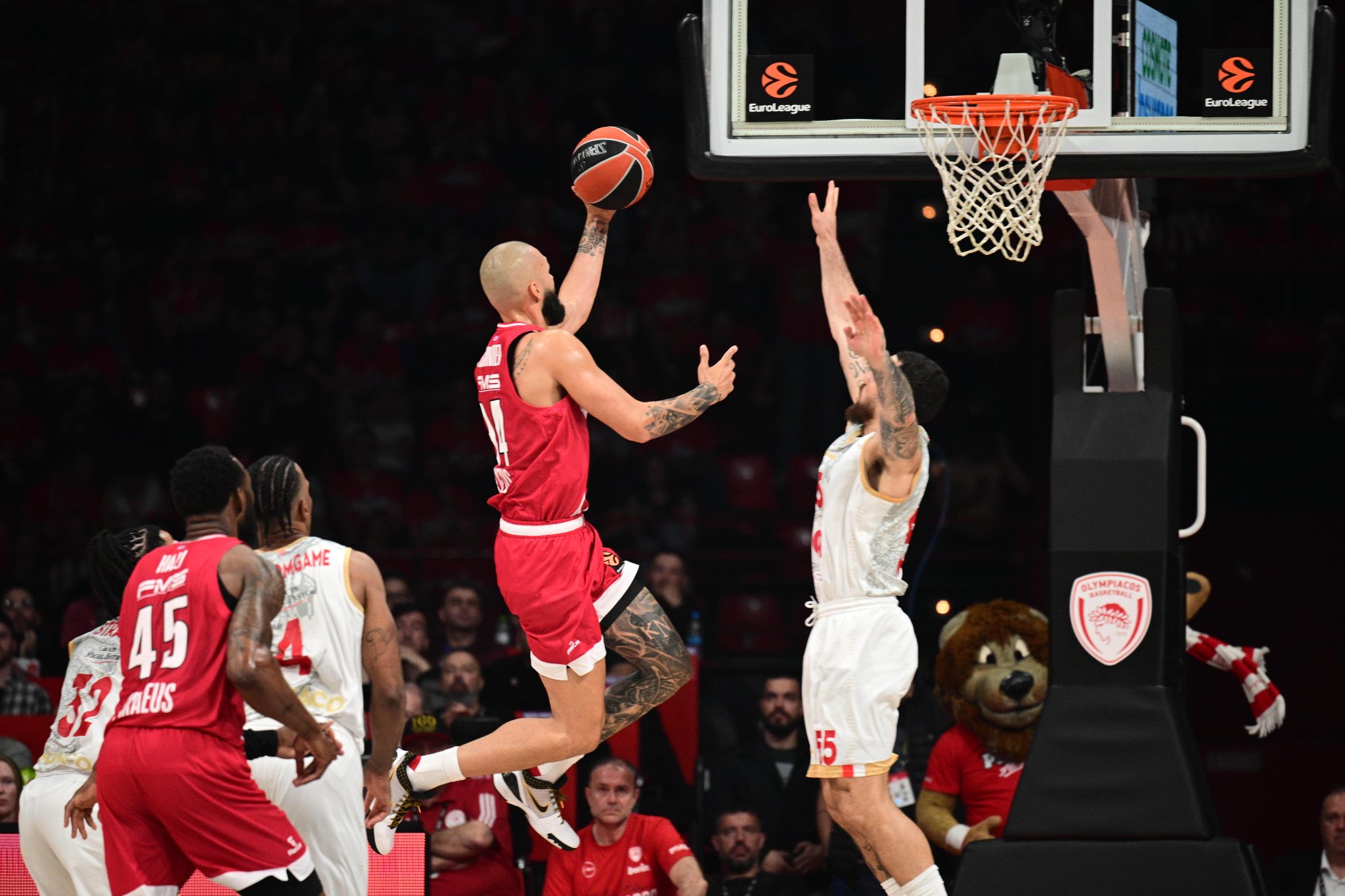 Οι αθλητικές μεταδόσεις της ημέρας (30/4): Πού θα δείτε Ολυμπιακός – Μονακό, Βαλένθια – Παναθηναϊκός και Νότιγχαμ Φόρεστ – Άστον Βίλα