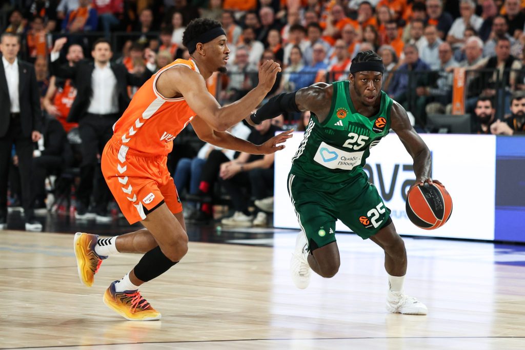 Βαλένθια – Παναθηναϊκός 67-68: Break dance στην Ισπανία- Ο Χέις Ντέιβις έβαψε πράσινο το θρίλερ