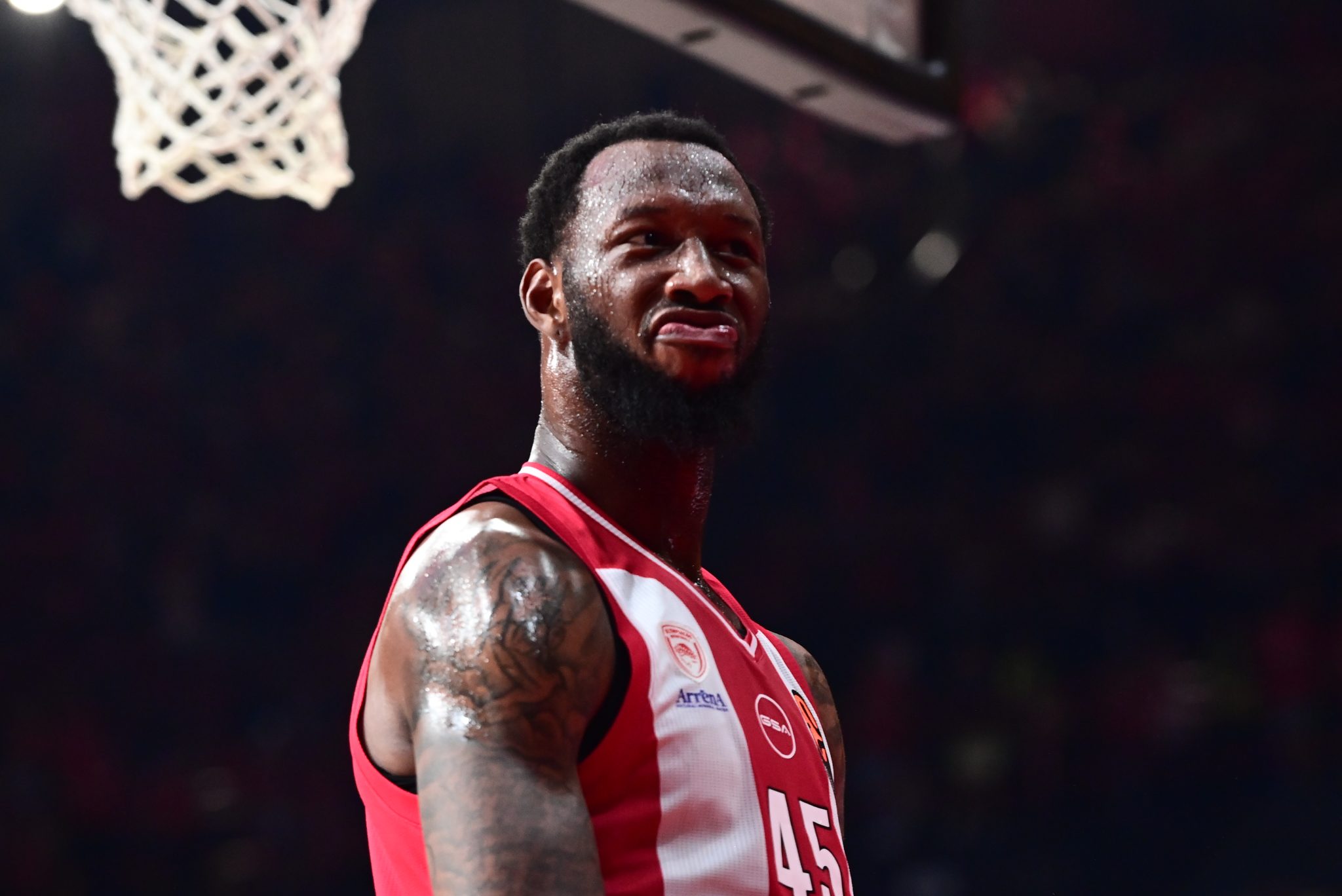 Κυριαρχία του Χολ στο Top 10 των Game 1 των playoffs (vid)