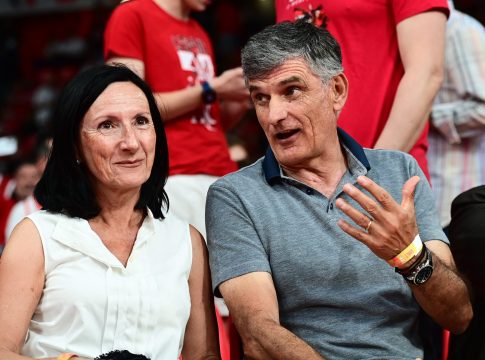 Στο ΣΕΦ και ο Μεντιλίμπαρ για το Game 2 του Ολυμπιακού με τη Μονακό (vid)