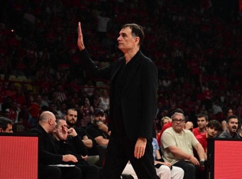 Μπαρτζώκας: «Τα συνεχόμενα παιχνίδια μας έχουν βοηθήσει πάρα πολύ»