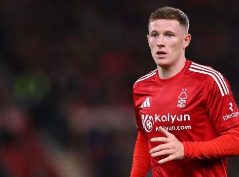 Νότιγχαμ Φόρεστ: Το BBC αποθεώνει τον Έλιοτ Άντερσον